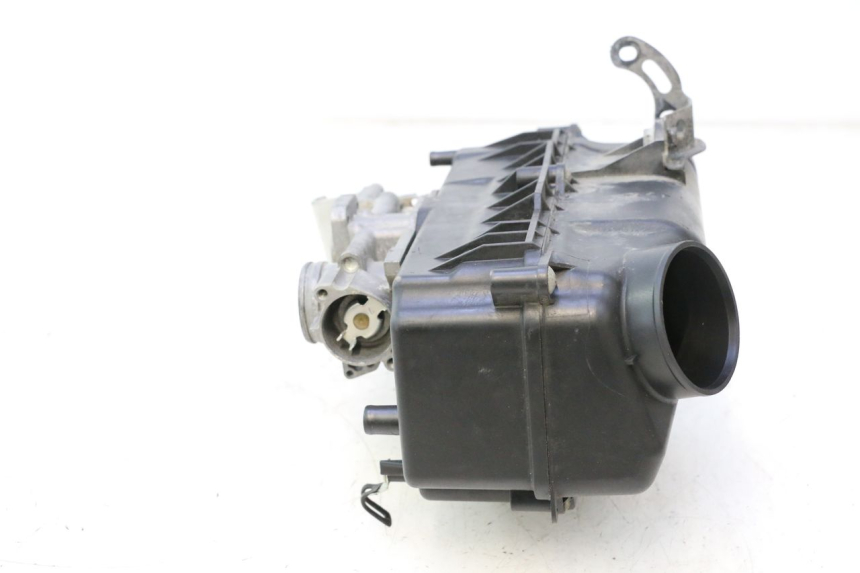 photo de EINSPRITZANLAGE HONDA FJS SILVER WING SILVERWING 400 (2005 - 2008) - Details der Befestigungspunkte