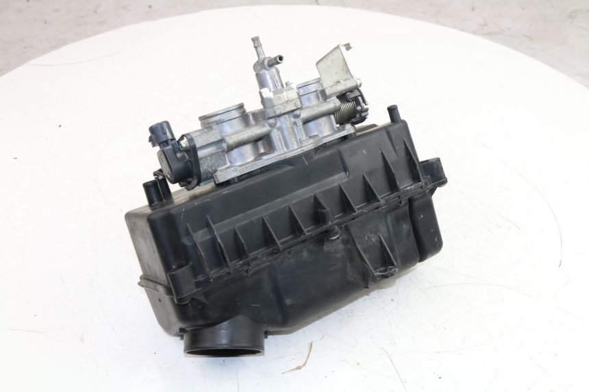 photo de EINSPRITZANLAGE HONDA FJS SILVER WING SILVERWING 400 (2005 - 2008) - Kennzeichnungen und Originalreferenzen