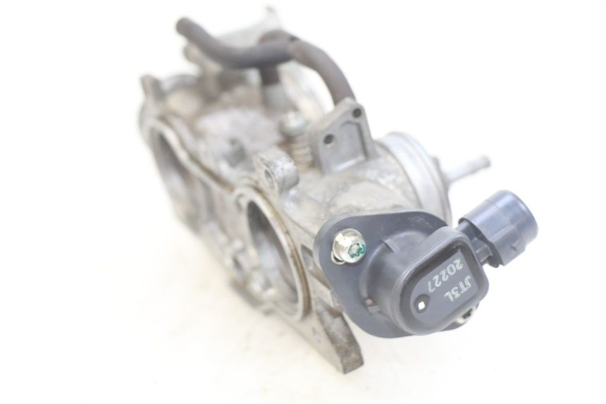 photo de INJEKTION HONDA FJS SILVERWING SILVER WING 400 (2009 - 2016) - Technische Nahaufnahme