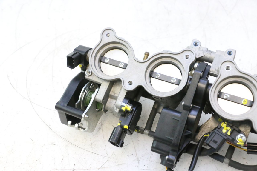 photo de EINSPRITZANLAGE YAMAHA FZ8 800 (2010 - 2016) - Detailansicht des Bauteils