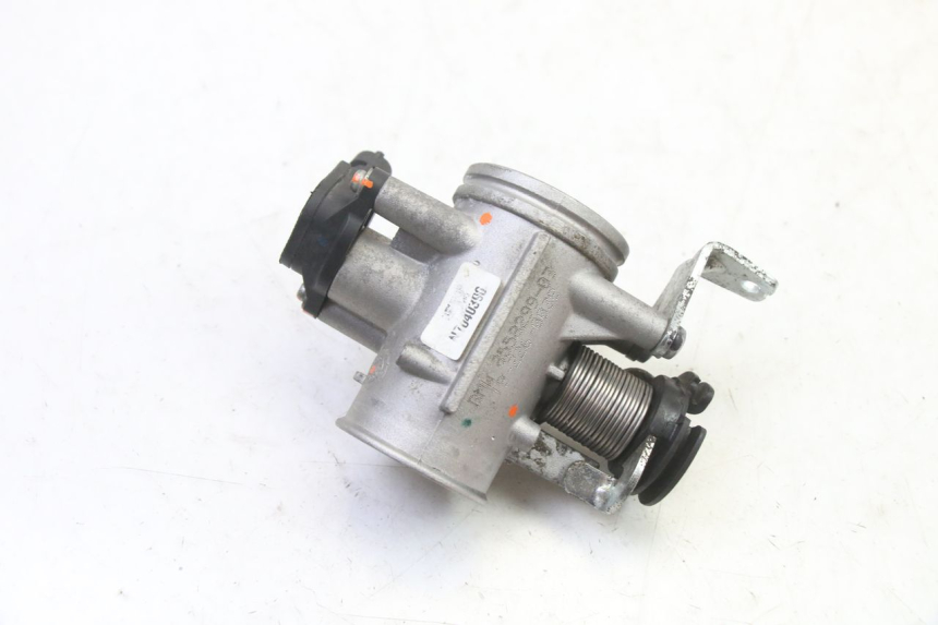 photo de EINSPRITZANLAGE BMW G310 R 310 (2016 - 2020) - Zoom auf Gebrauchszustand