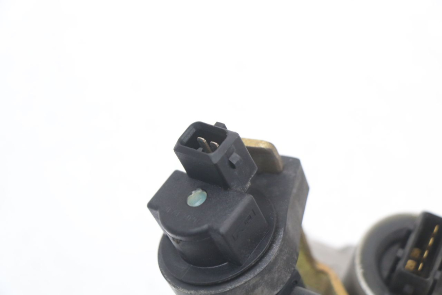 photo de EINSPRITZANLAGE PEUGEOT GEOPOLIS RS 125 (2007 - 2009) - Oberflächenzustand und Material