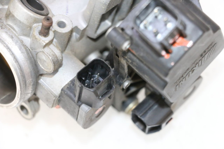 photo de EINSPRITZANLAGE SUZUKI GSR 600 (2005 - 2012) - Weitere Ansicht des Artikels