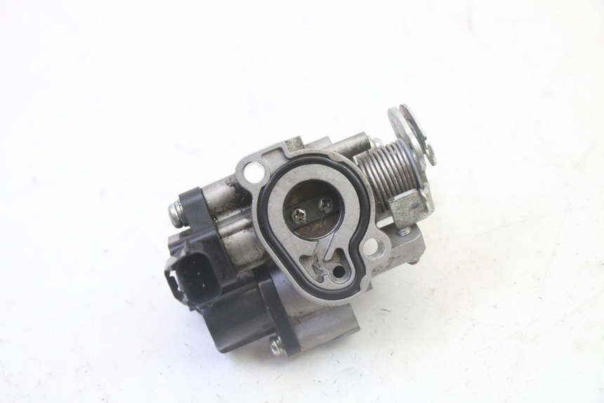 photo de INJEKTION PEUGEOT KISBEE 4T 50 (2018 - 2022) - Alternative Perspektive