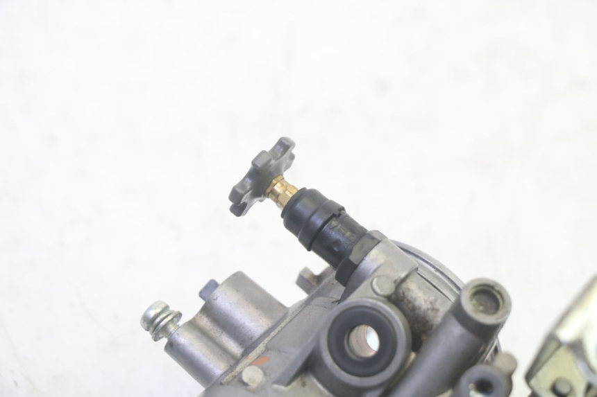 photo de EINSPRITZANLAGE KAWASAKI KXF KX-F 250 (2017 - 2019) - Zoom auf Gebrauchszustand