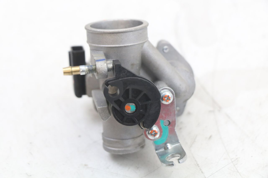 photo de EINSPRITZANLAGE MASH LEGEND'R 4T 50 (2021 - 2025) - Details der Befestigungspunkte