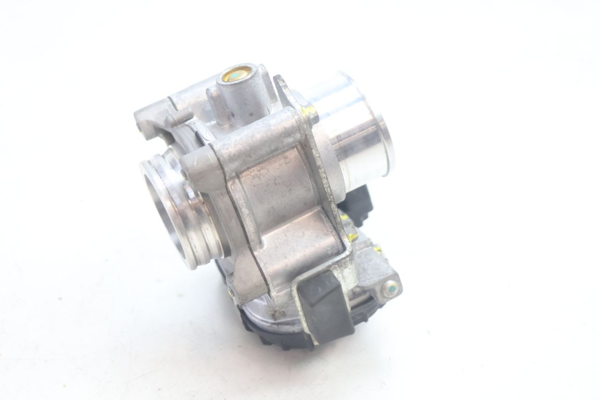 photo de EINSPRITZANLAGE PIAGGIO MP3 HPE 530 (2022 - 2026) - Detailansicht des Bauteils