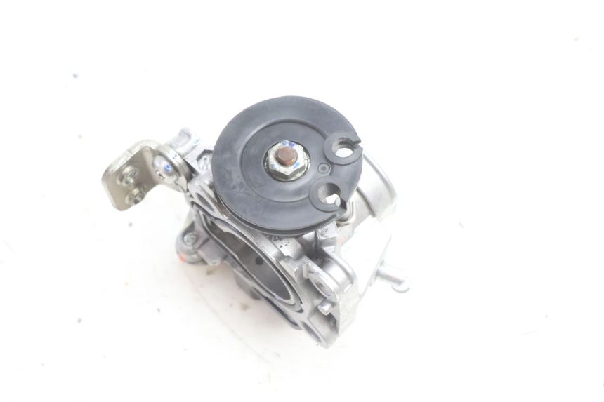 photo de EINSPRITZANLAGE YAMAHA N-MAX NMAX 125 (2021 - 2024) - Technische Nahaufnahme