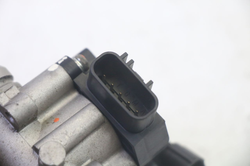 photo de INJEKTION YAMAHA NEOS NEO'S 4T 50 (2008 - 2016) - Oberflächenzustand und Material