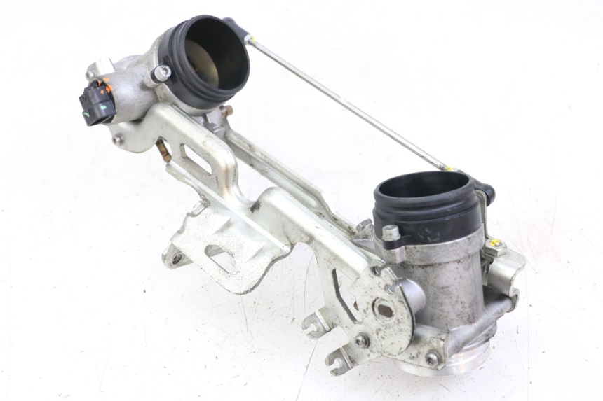 photo de EINSPRITZANLAGE MOTO GUZZI NORGE 8V GT 1200 (2011 - 2016) - Kennzeichnungen und Originalreferenzen