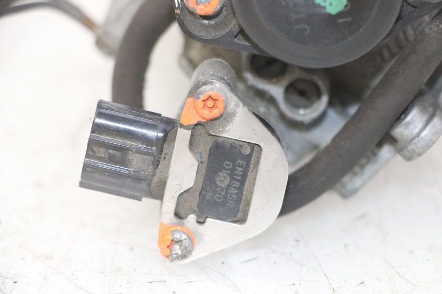 photo de EINSPRITZANLAGE HONDA NTV DEAUVILLE ABS 700 (2007 - 2016) - Technische Nahaufnahme