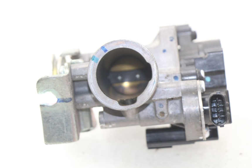 photo de INJEKTION HONDA PCX (JF47) 125 (2012 - 2013) - Oberflächenzustand und Material