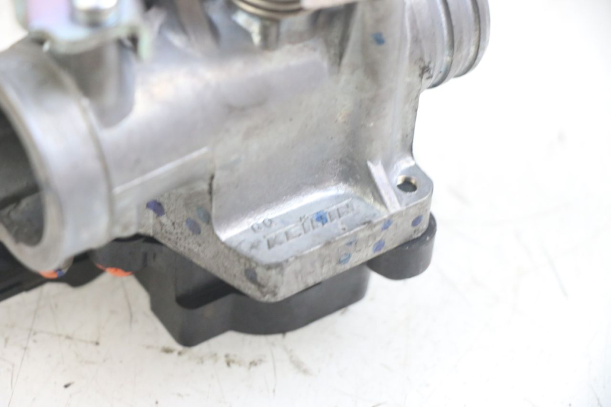 photo de INJEKTION HONDA PCX (JF47) 125 (2012 - 2013) - Oberflächenzustand und Material