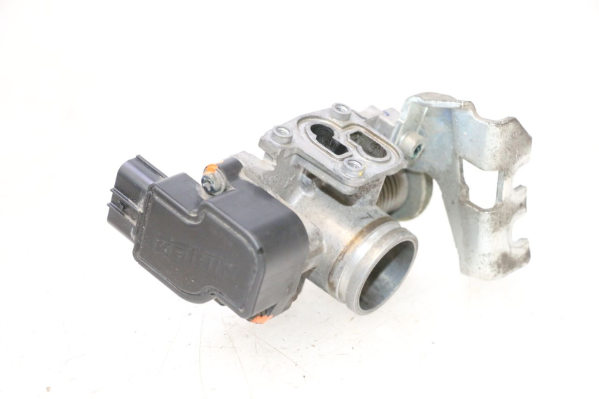 photo de EINSPRITZANLAGE HONDA PCX (JF57/JF64) 125 (2014 - 2018) - Details der Befestigungspunkte