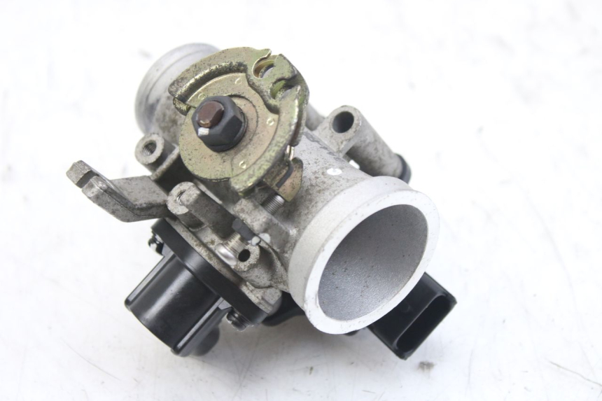 photo de INJEKTION DAELIM S2 FI 125 (2008 - 2017) - Oberflächenzustand und Material