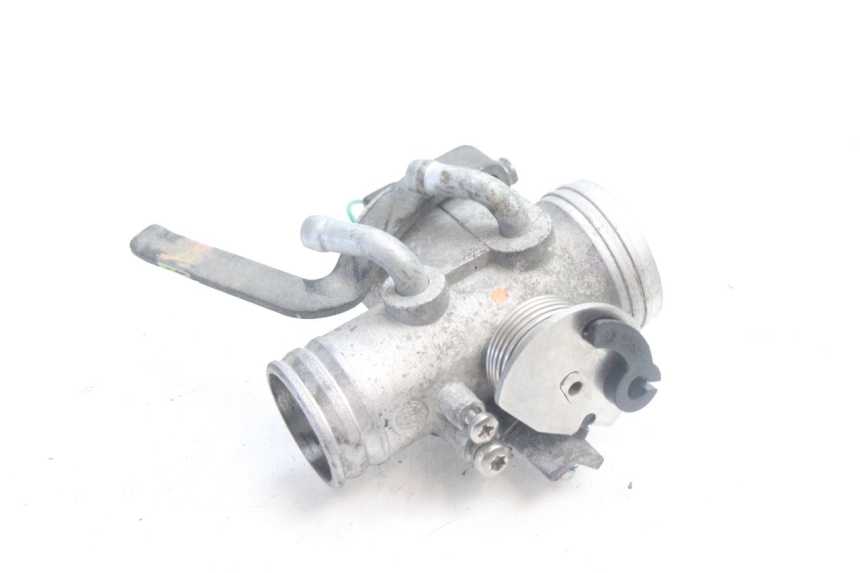 photo de EINSPRITZANLAGE PEUGEOT SATELIS 125 (2006 - 2009) - Detailansicht des Bauteils
