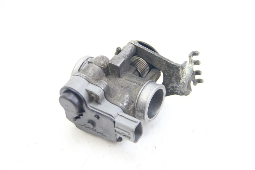 photo de EINSPRITZUNG SUZUKI SIXTEEN 125 (2008 - 2010) - Hauptansicht