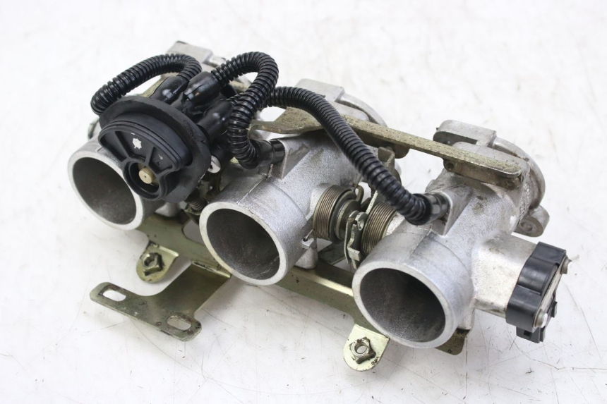 photo de INJEKTION TRIUMPH SPRINT ST 955 (1999 - 2001) - Hauptansicht