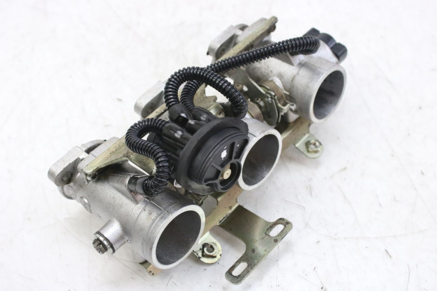 photo de INJEKTION TRIUMPH SPRINT ST 955 (1999 - 2001) - Charakteristische Merkmale