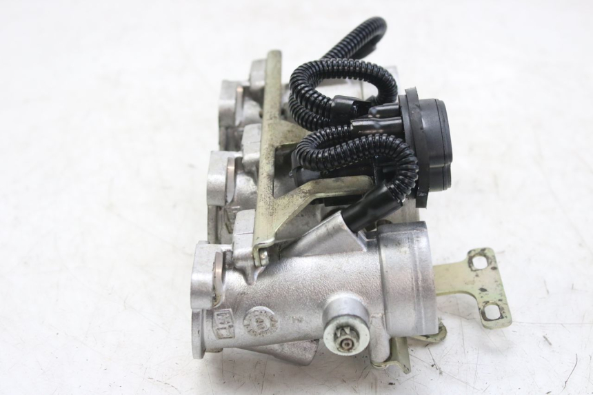 photo de INJEKTION TRIUMPH SPRINT ST 955 (1999 - 2001) - Oberflächenzustand und Material