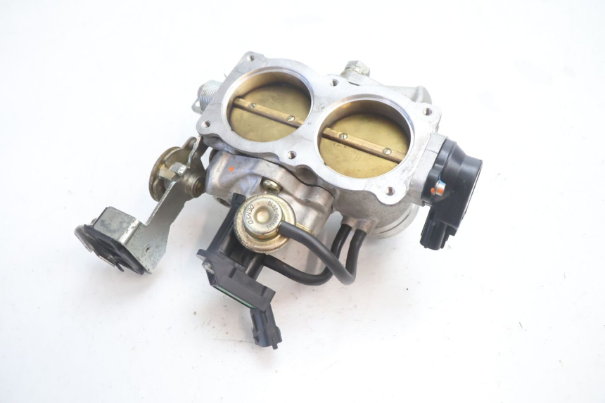 photo de EINSPRITZANLAGE CAN-AM SPYDER RS 1000 (2008 - 2012) - Oberflächenzustand und Material