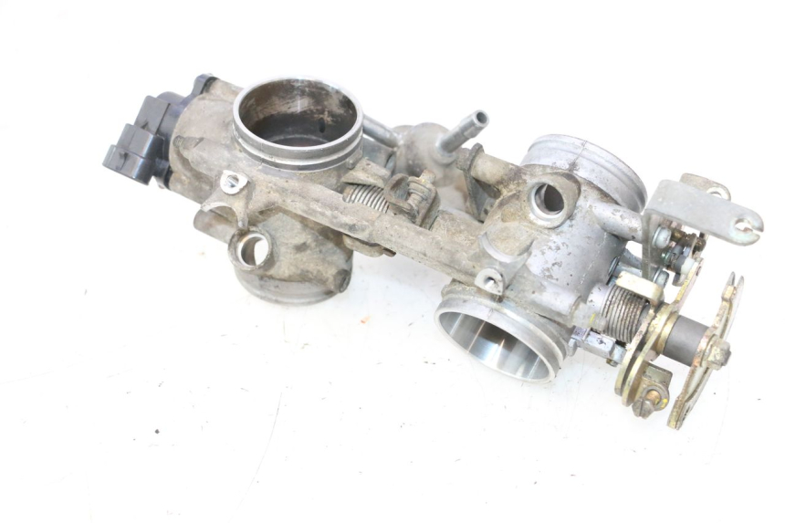 photo de EINSPRITZANLAGE DUCATI SS IE DS CARENEE 1000 (2002 - 2006) - Hauptansicht