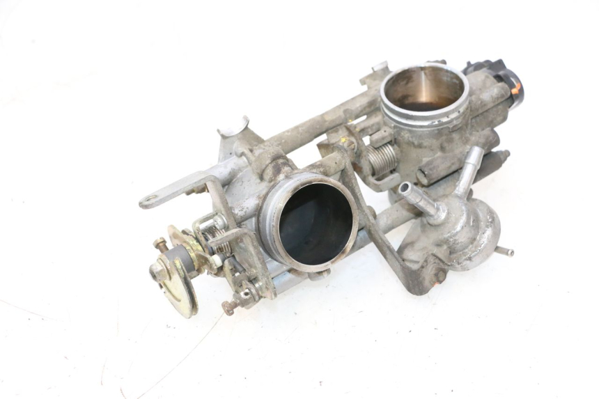 photo de EINSPRITZANLAGE DUCATI SS IE DS CARENEE 1000 (2002 - 2006) - Oberflächenzustand und Material