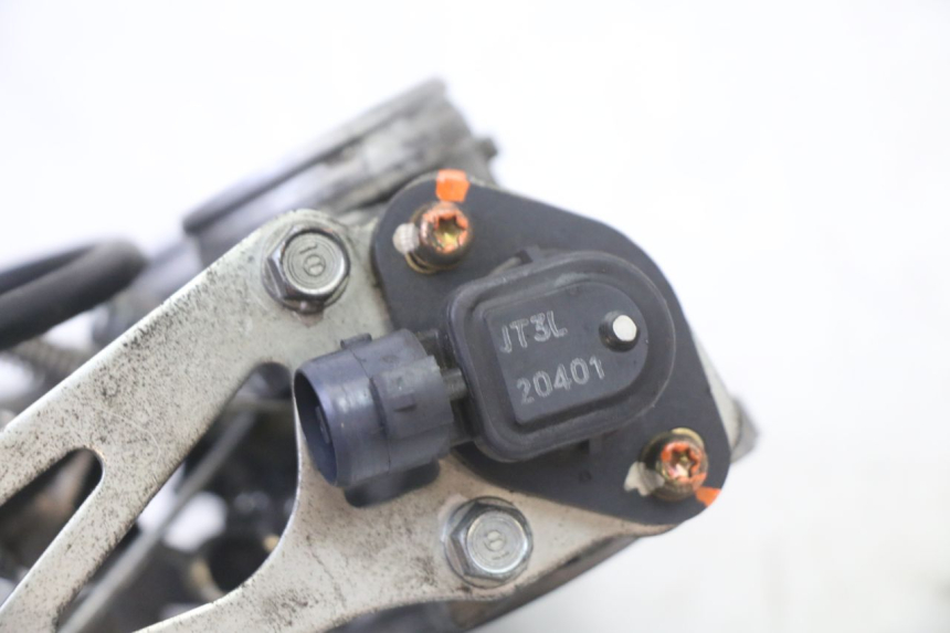 photo de EINSPRITZANLAGE HONDA ST PAN EUROPEAN 1300 (2002 - 2013) - Zoom auf Komponenten