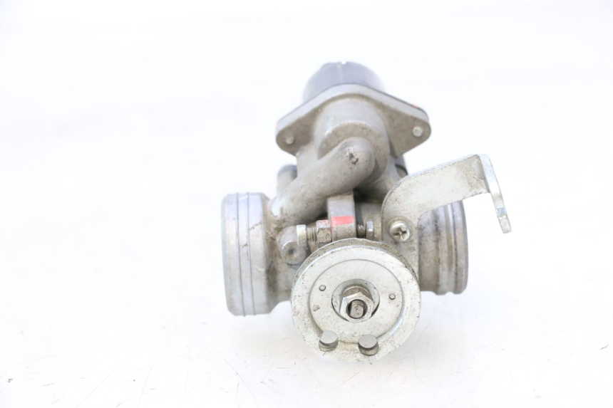 photo de EINSPRITZANLAGE VASTRO STREET S 50 (2016 - 2021) - Details der Befestigungspunkte