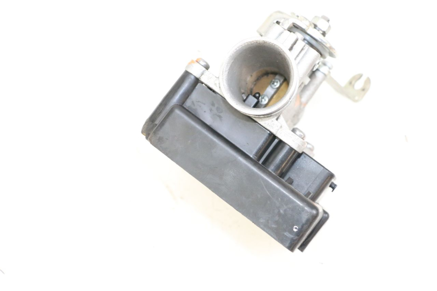 photo de EINSPRITZANLAGE PEUGEOT STREETZONE I 2T 50 (2018 - 2020) - Zoom auf Gebrauchszustand