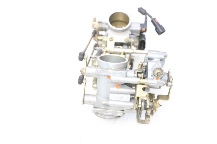 photo de EINSPRITZANLAGE SUZUKI SV S 650 (2003 - 2009) - Weitere Ansicht des Artikels