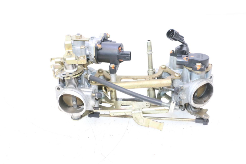 photo de EINSPRITZANLAGE SUZUKI SV S 650 (2003 - 2009) - Zoom auf Gebrauchszustand