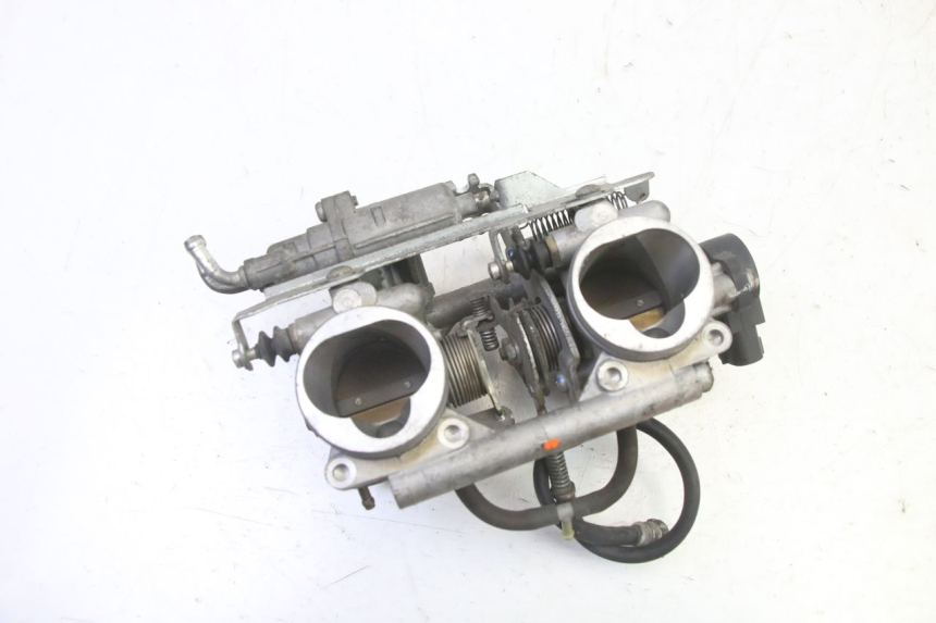 photo de INJEKTION YAMAHA TDM ABS 900 (2002 - 2014) - Zoom auf Gebrauchszustand