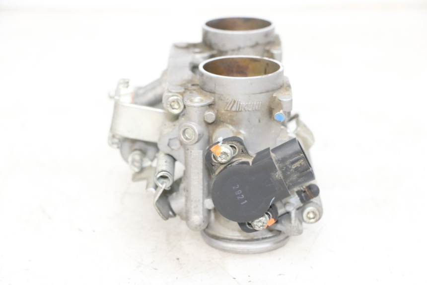 photo de INJEKTION YAMAHA TDM ABS 900 (2002 - 2014) - Technische Nahaufnahme