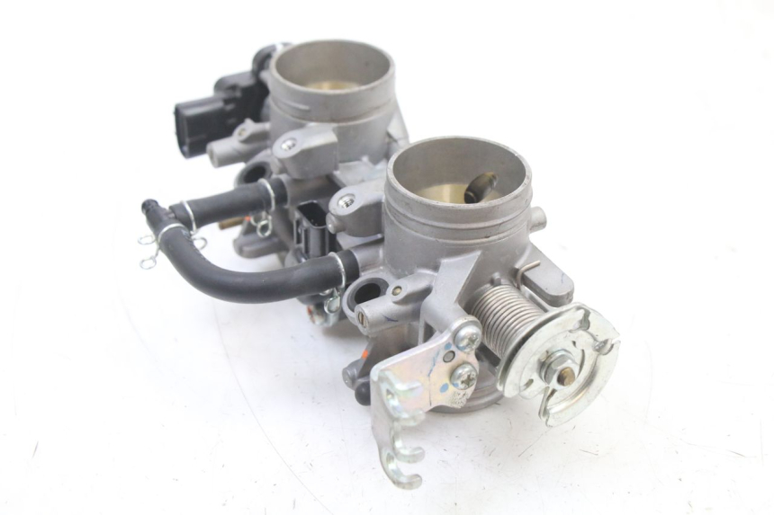 photo de EINSPRITZANLAGE YAMAHA TRACER 7 700 (2020 - 2024) - Details der Befestigungspunkte