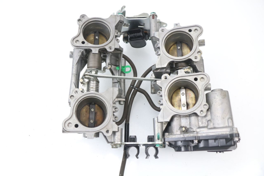 photo de EINSPRITZANLAGE HONDA VFR F 1200 (2010 - 2015) - Technische Nahaufnahme