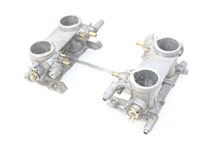 photo de EINSPRITZUNG HONDA VFR FI RC46 800 (1998 - 2001) - Hauptansicht