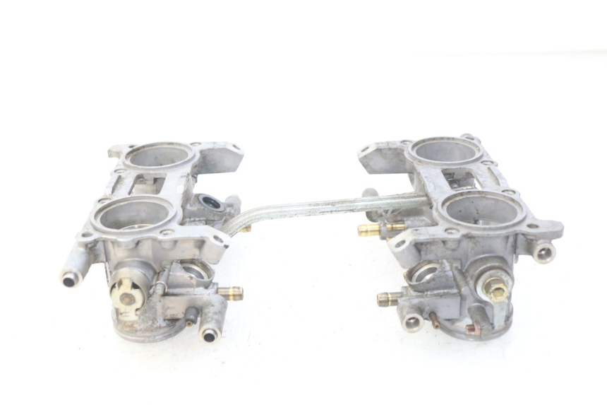 photo de EINSPRITZUNG HONDA VFR FI RC46 800 (1998 - 2001) - Zoom auf Gebrauchszustand