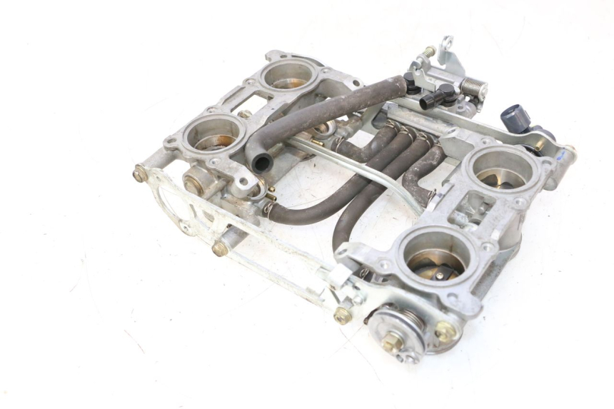 photo de EINSPRITZUNG HONDA VFR FI RC46 800 (1998 - 2001) - Gesamtansicht des Produkts