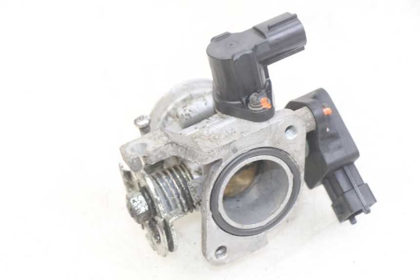 photo de EINSPRITZUNG DAELIM VJ ROADWIN FI 125 (2008 - 2017) - Alternative Perspektive