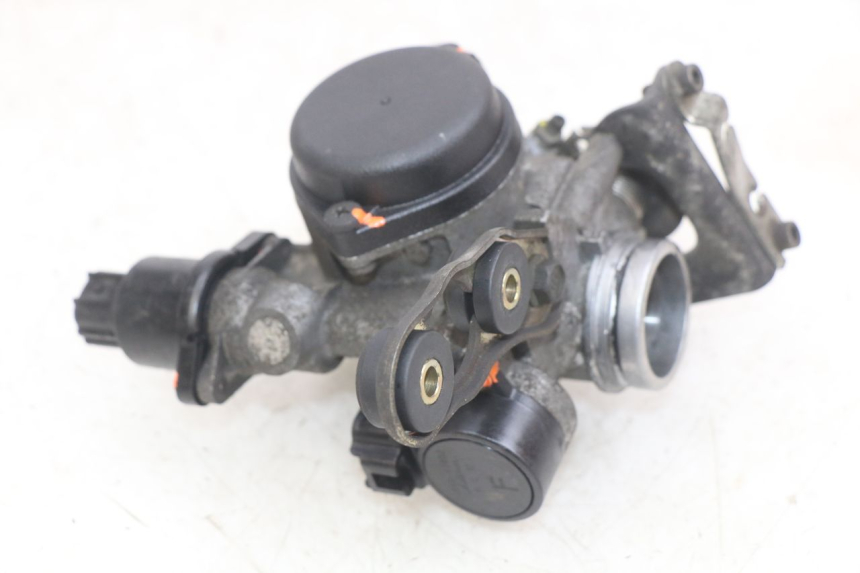 photo de EINSPRITZUNG YAMAHA X-MAX XMAX 250 (2006 - 2009) - Weitere Ansicht des Artikels