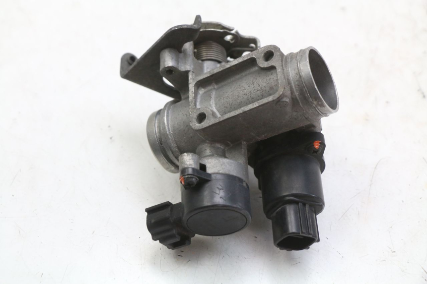 photo de INJEKTION YAMAHA XMAX X-MAX 125 (2006 - 2009) - Alternative Perspektive