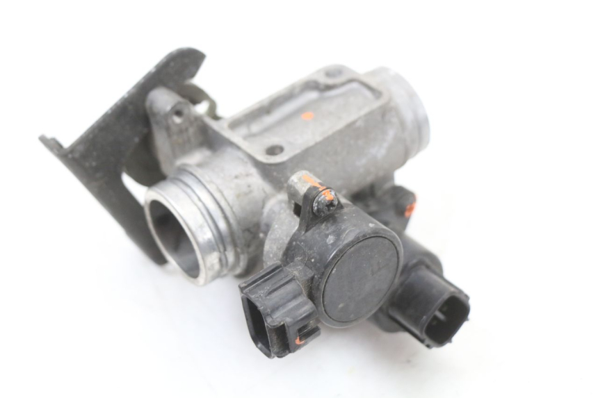 photo de INJEKTION YAMAHA X-MAX XMAX 125 (2010 - 2013) - Alternative Perspektive