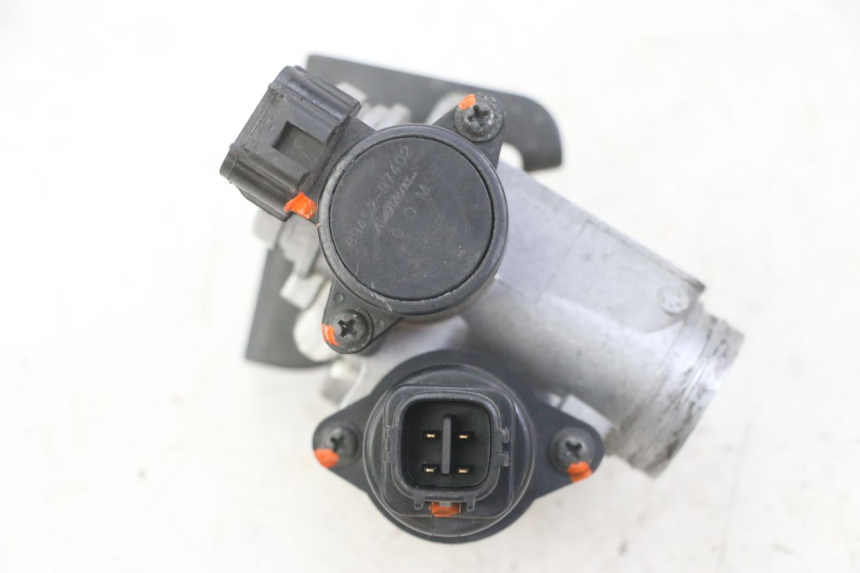 photo de INJEKTION YAMAHA X-MAX XMAX 125 (2010 - 2013) - Oberflächenzustand und Material