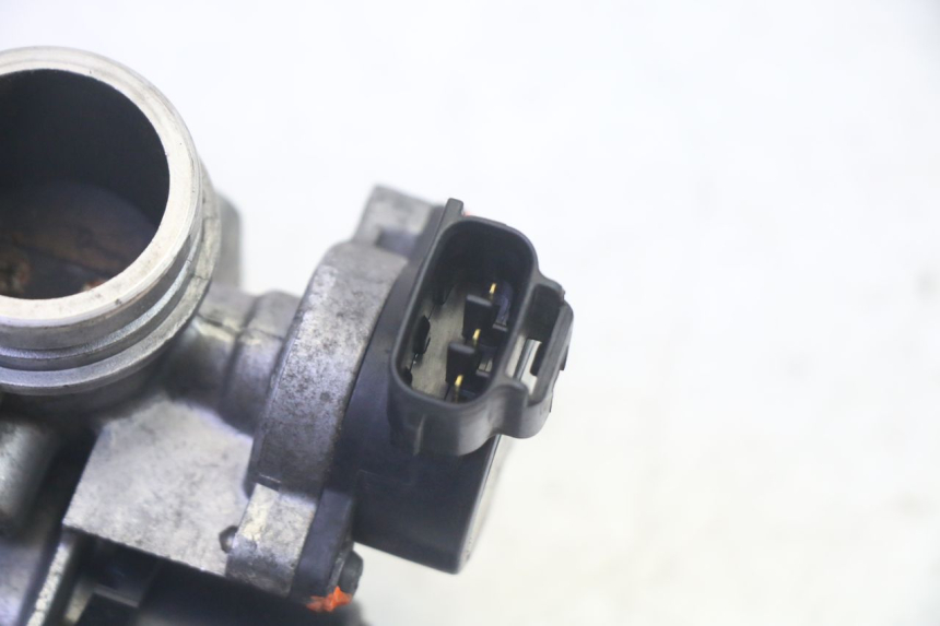 photo de INJEKTION YAMAHA X-MAX XMAX 125 (2010 - 2013) - Alternative Perspektive