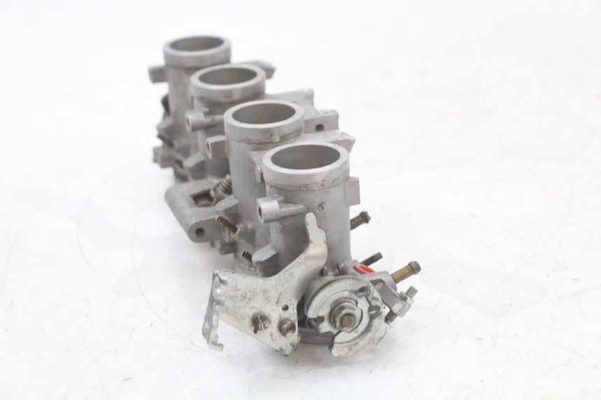 photo de EINSPRITZANLAGE YAMAHA XJ6 ABS 600 (2008 - 2016) - Weitere Ansicht des Artikels