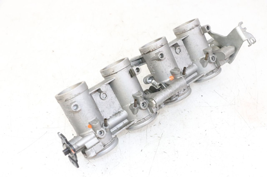 photo de EINSPRITZANLAGE YAMAHA XJ6 ABS 600 (2008 - 2016) - Zoom auf Gebrauchszustand