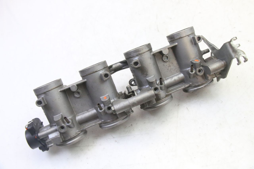 photo de EINSPRITZANLAGE YAMAHA XJ6 ABS 600 (2008 - 2016) - Weitere Ansicht des Artikels