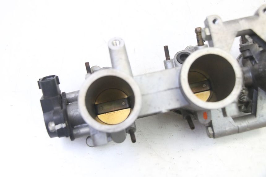 photo de EINSPRITZANLAGE YAMAHA XJ6 ABS 600 (2008 - 2016) - Geprüftes Gebrauchtteil