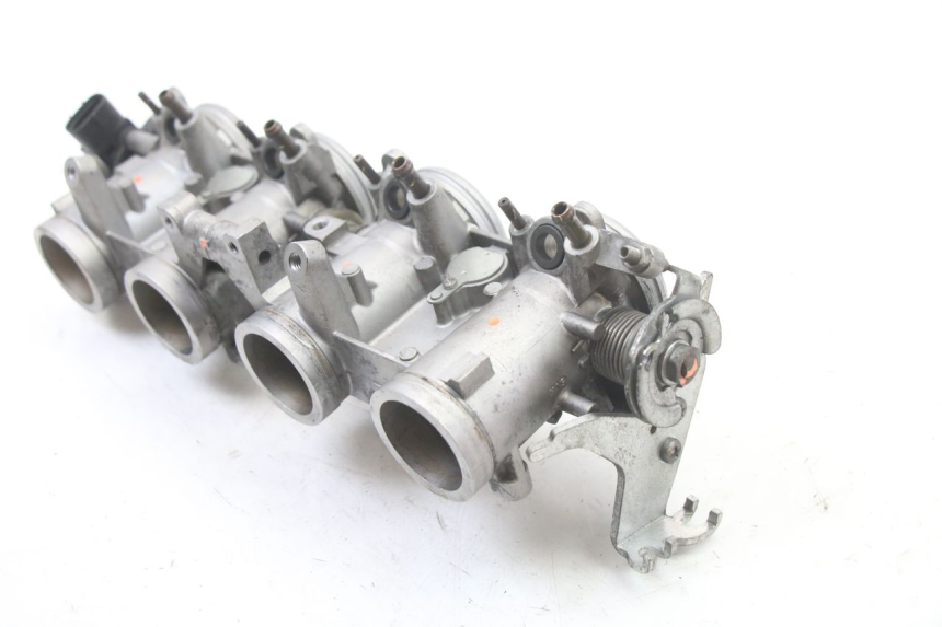 photo de EINSPRITZANLAGE YAMAHA XJ6 600 (2008 - 2016) - Kennzeichnungen und Originalreferenzen